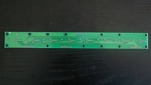 pcb2_.jpg pcb2_.jpg